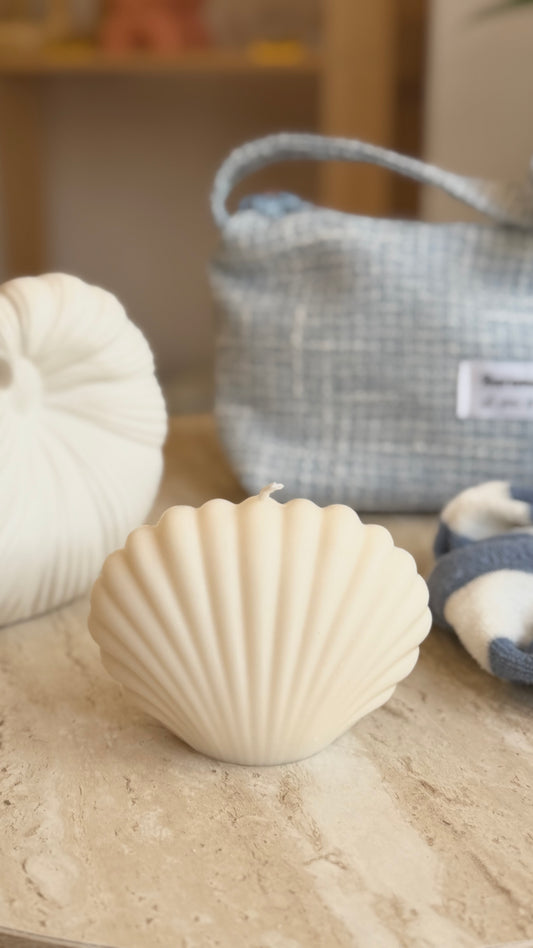 Shell candle