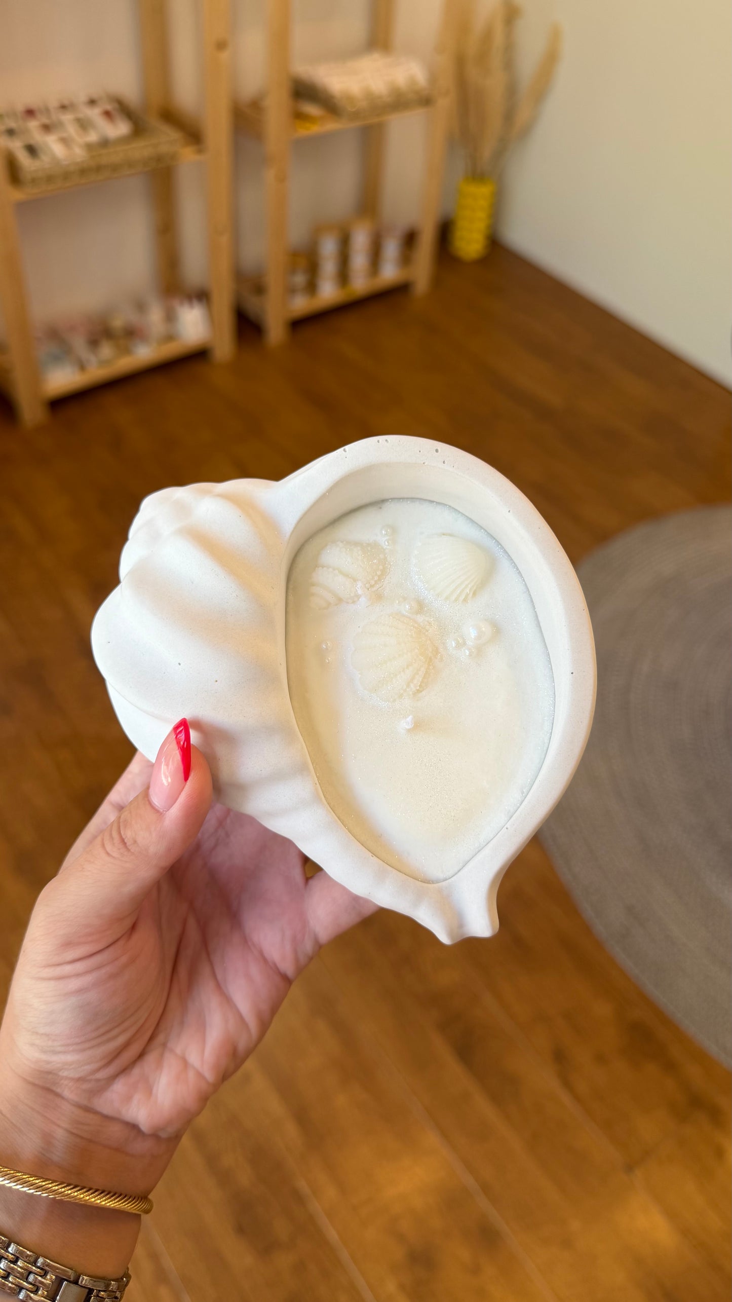 Ceramic shell