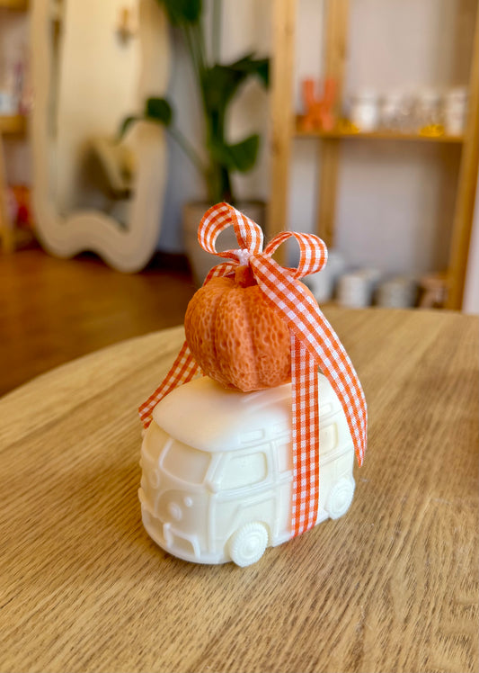 Little van with pumpkin